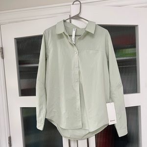 NWOT Lululemon Full Day Ahead Button Shirt